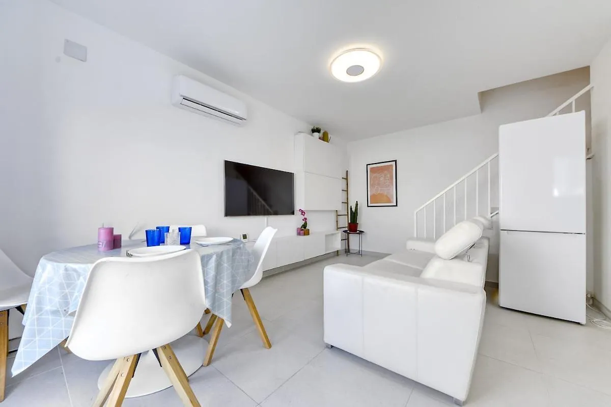 Casa Con Piscina Privada Y Comunitaria Villa Empuriabrava 0*,